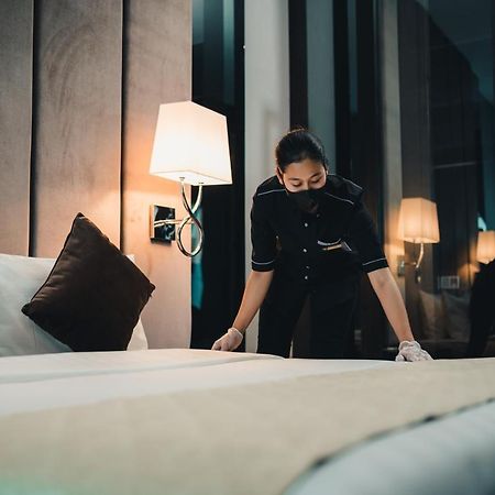 เลอเวนิว โฮเทล Hotel บางี ภายนอก รูปภาพ