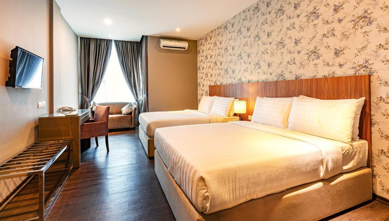 เลอเวนิว โฮเทล Hotel บางี ภายนอก รูปภาพ