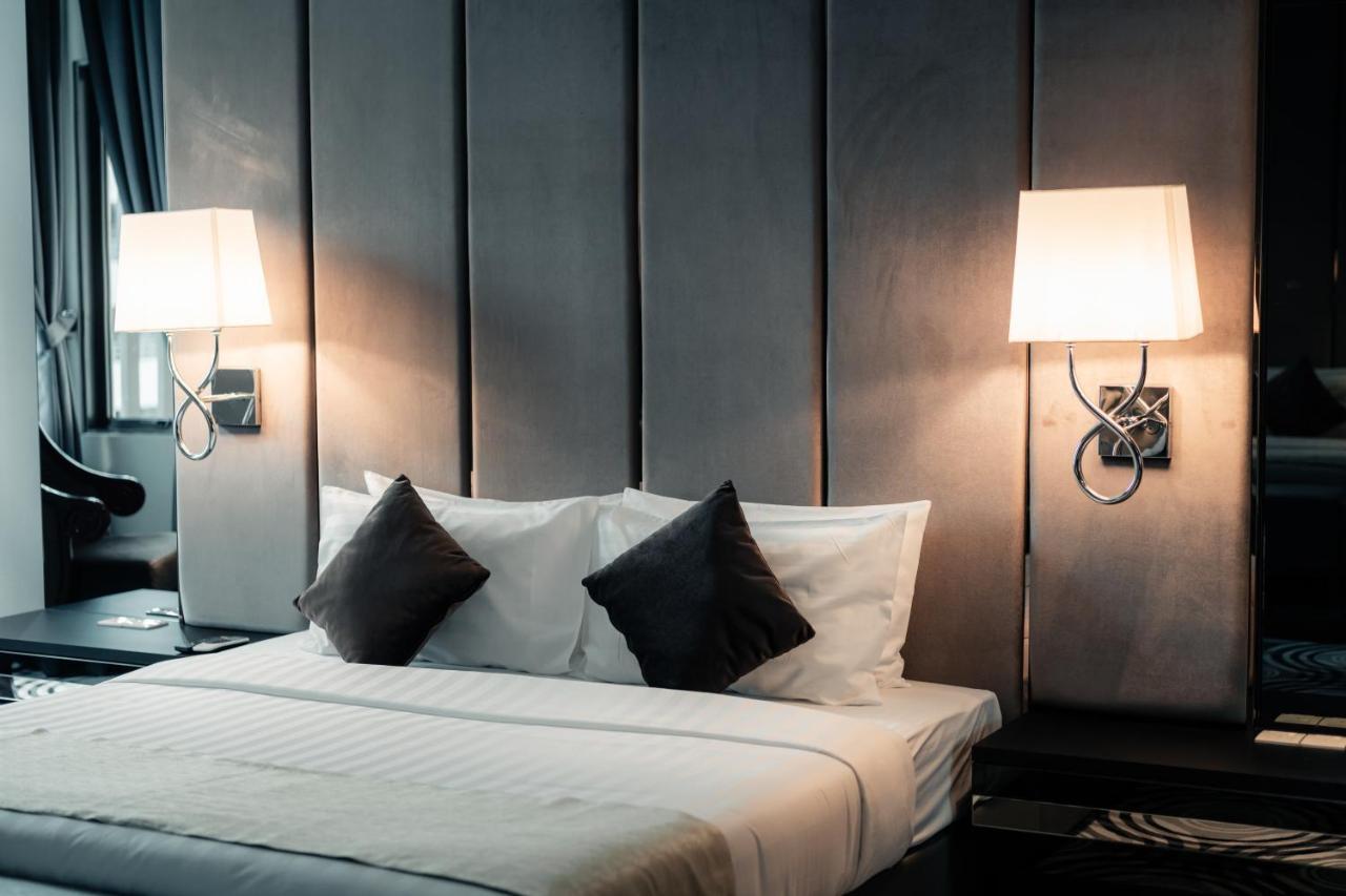 เลอเวนิว โฮเทล Hotel บางี ภายนอก รูปภาพ