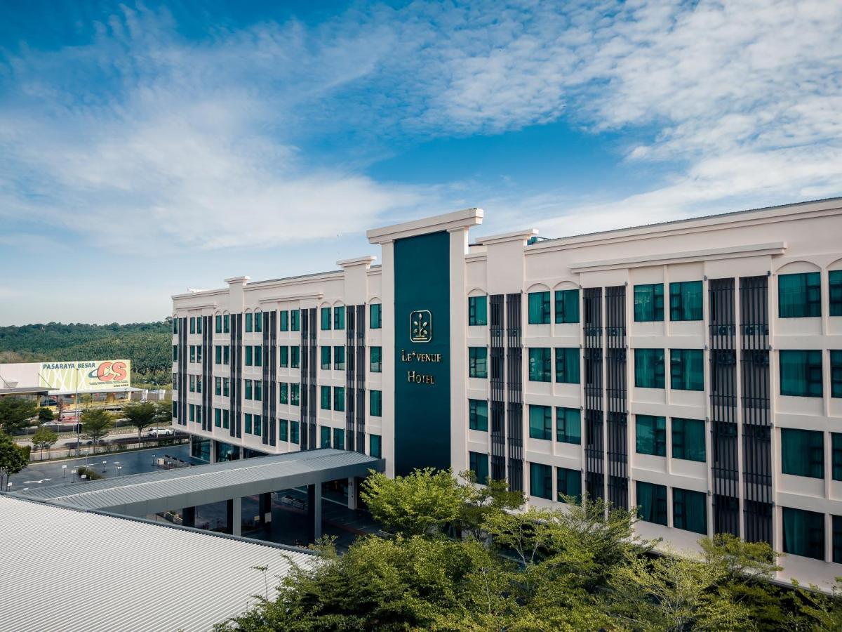 เลอเวนิว โฮเทล Hotel บางี ภายนอก รูปภาพ