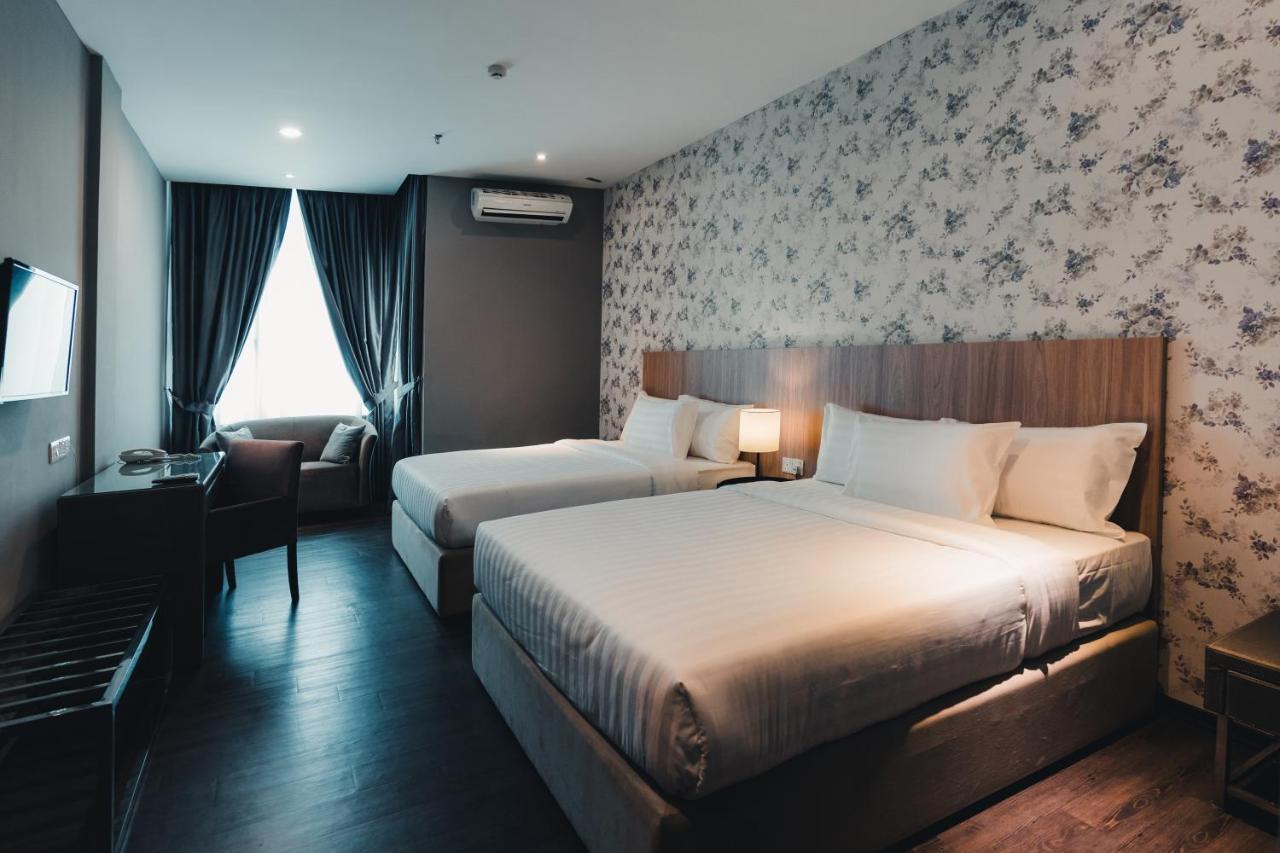 เลอเวนิว โฮเทล Hotel บางี ภายนอก รูปภาพ