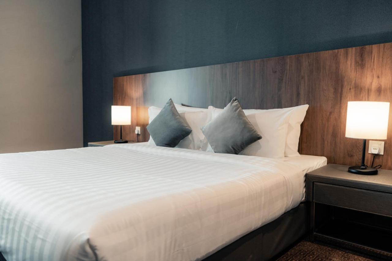 เลอเวนิว โฮเทล Hotel บางี ภายนอก รูปภาพ