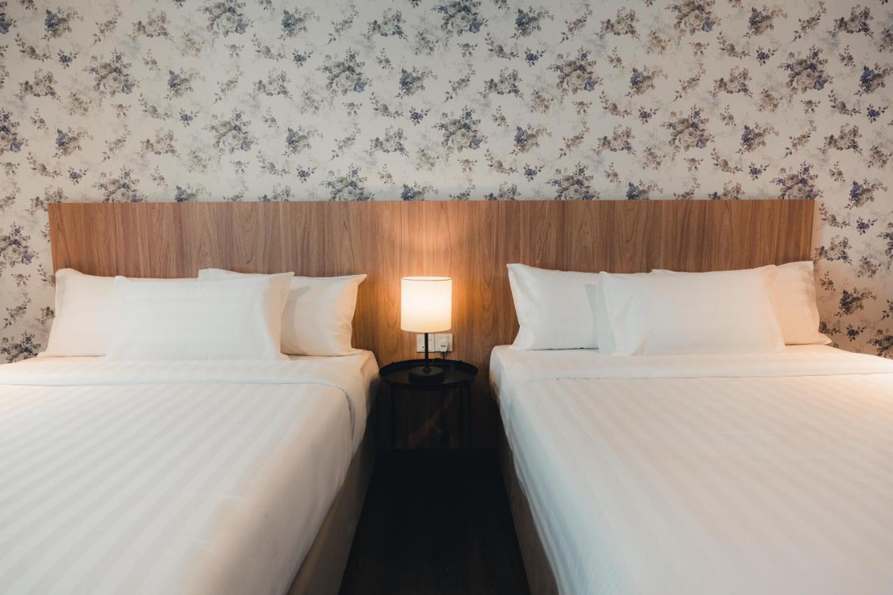 เลอเวนิว โฮเทล Hotel บางี ภายนอก รูปภาพ
