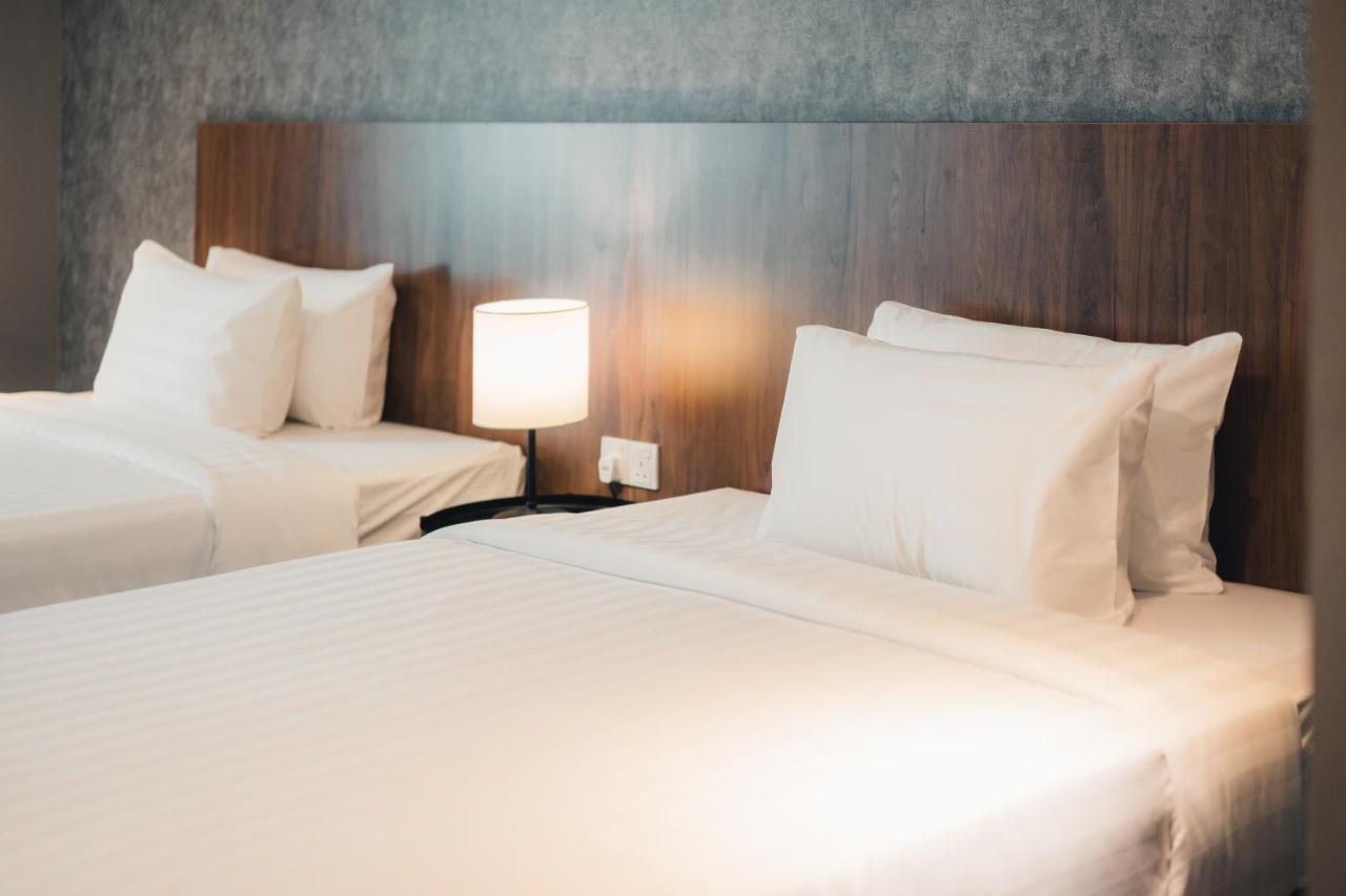 เลอเวนิว โฮเทล Hotel บางี ภายนอก รูปภาพ