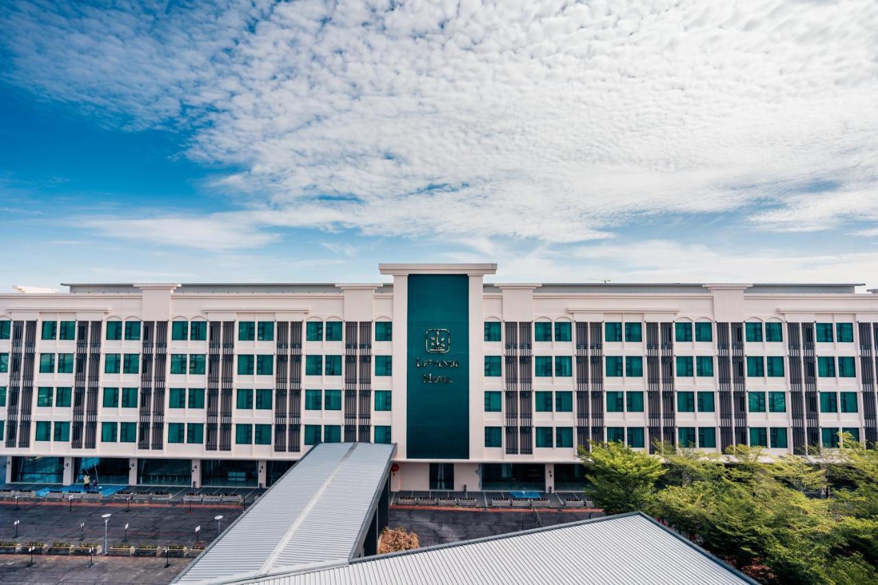 เลอเวนิว โฮเทล Hotel บางี ภายนอก รูปภาพ
