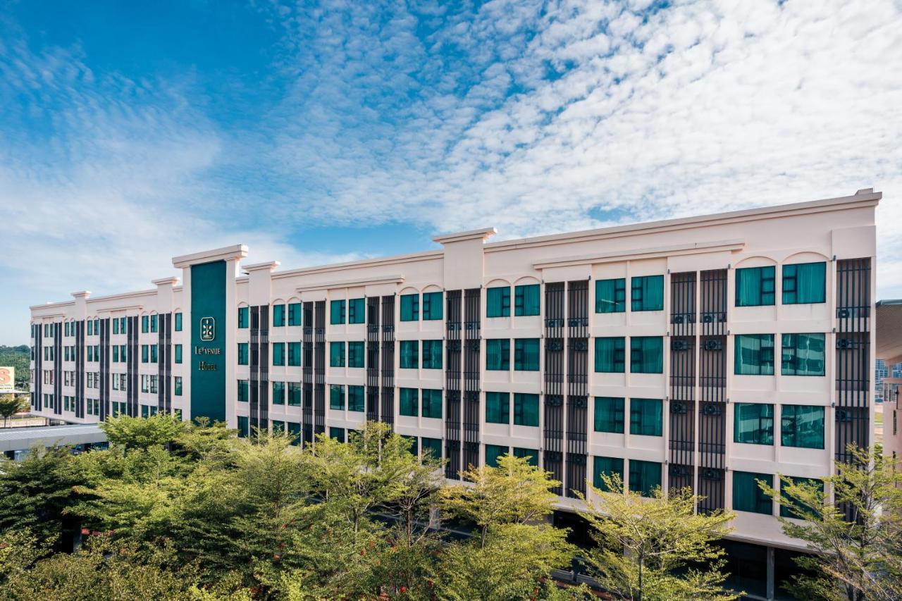เลอเวนิว โฮเทล Hotel บางี ภายนอก รูปภาพ